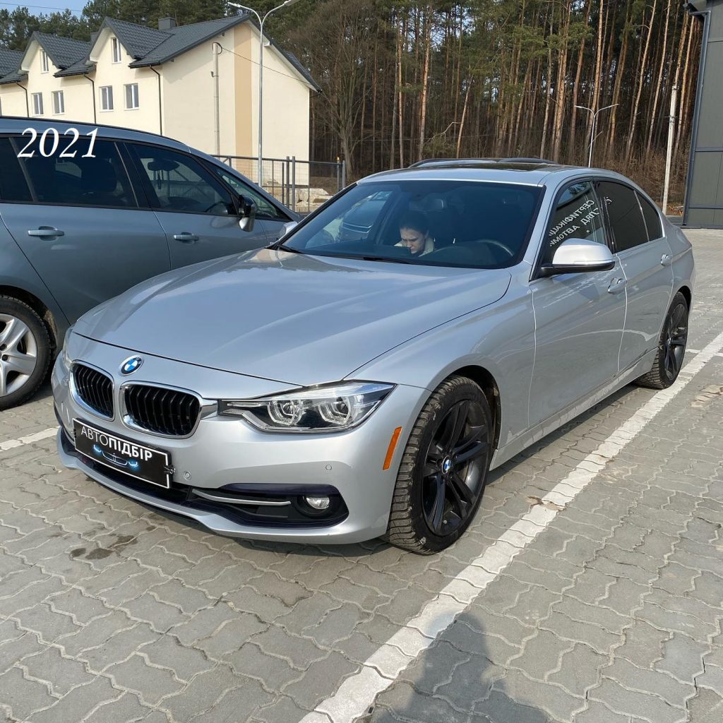 BMW 330i USA 2.0 2016
